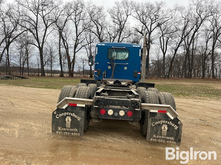 2017-kenworth-t880-image-6