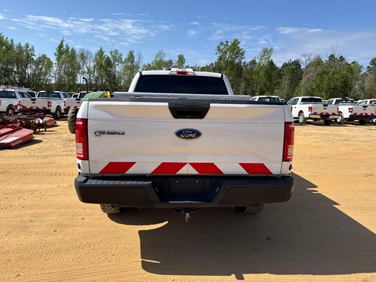 2017-ford-f150-image-5