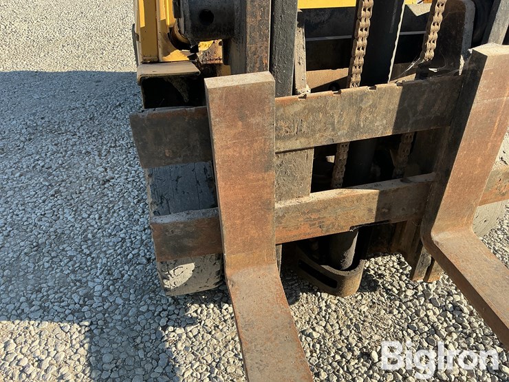 datsun-forklift-image-18