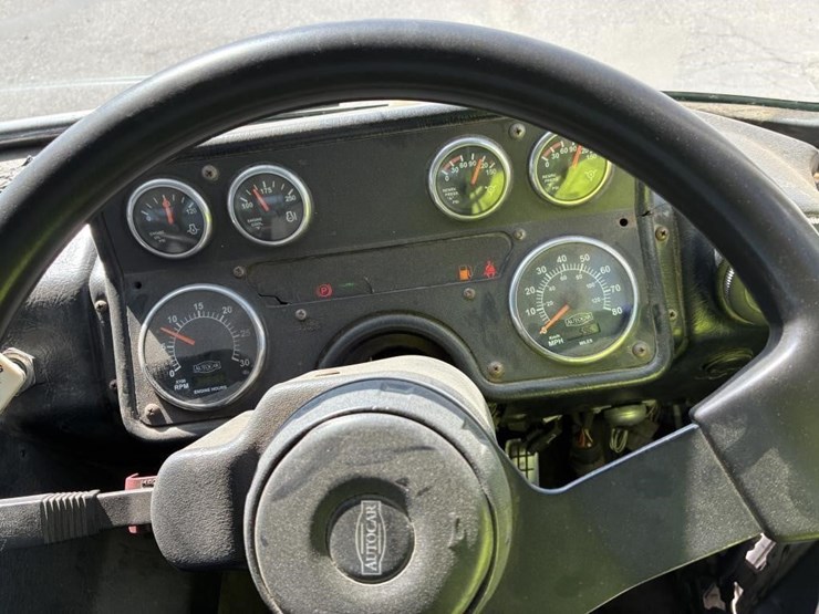 2010-autocar-xpeditor-image-12