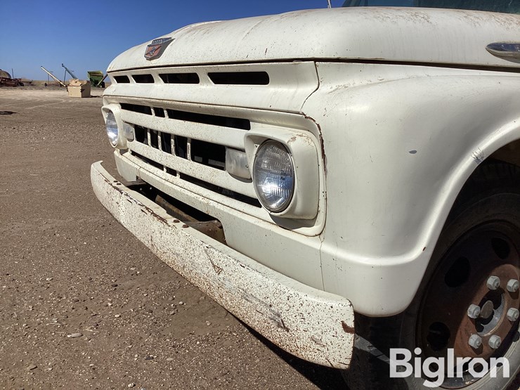 1961-ford-f600-image-9