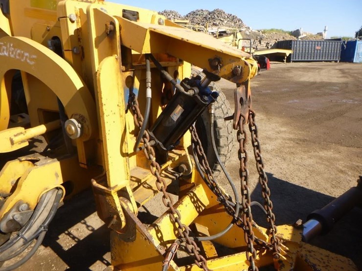 2008-deere-772d-image-17