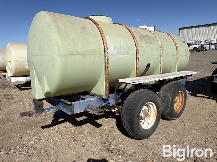 1050-gallon-t/a-nurse-tank-trailer-image-3