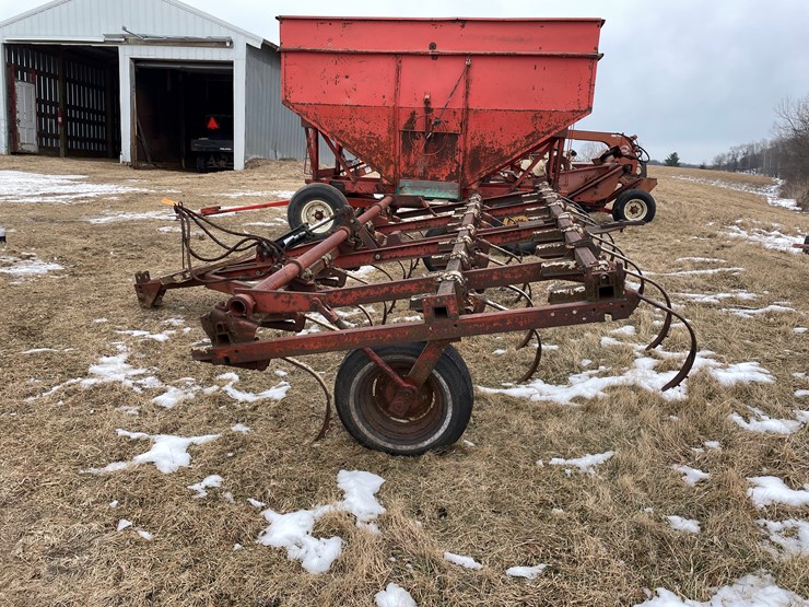 international-12-image-6