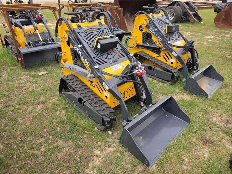 --absolute---new-sdlanch-mini-skid-image-4