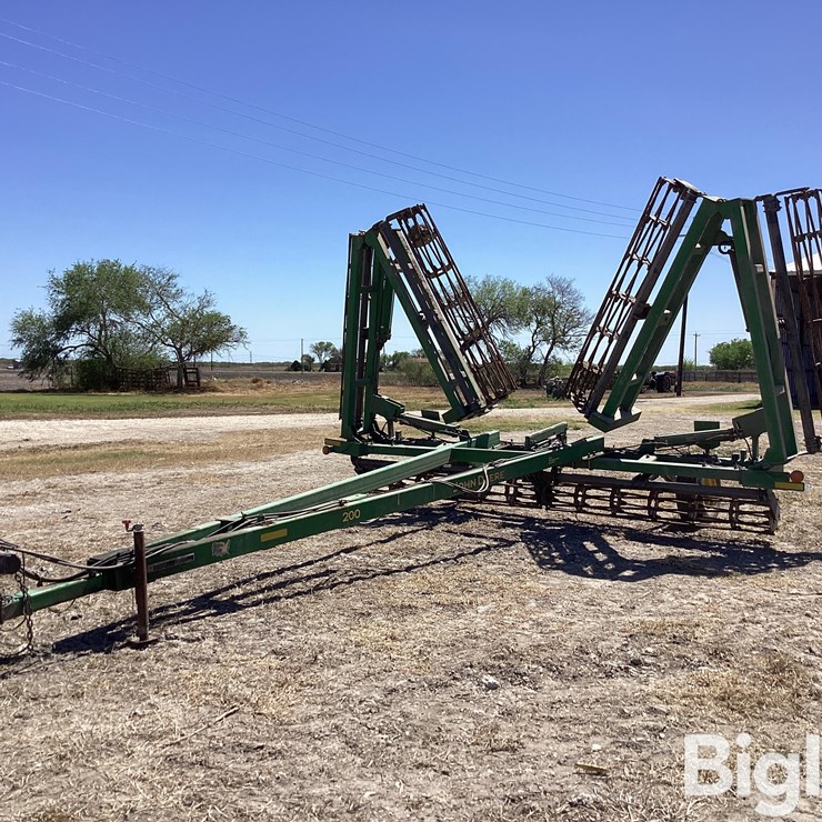 JOHN DEERE 200