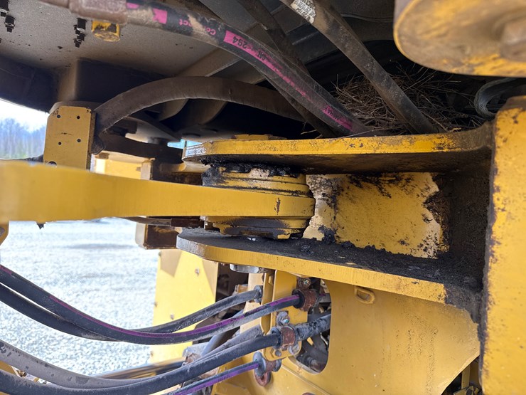 caterpillar-972-image-28