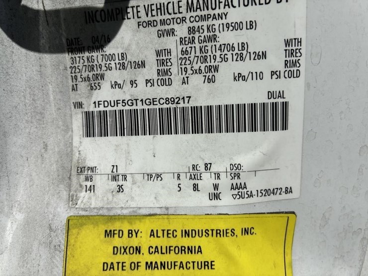 2016-ford-f550-image-14