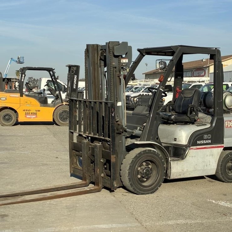 2006 NISSAN MUGL02A30LV