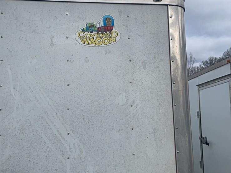 2020-20x8-covered-wagon-enclosed-trailer-let-down-back-door-side-door-image-3