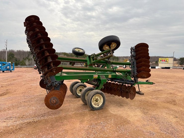 john-deere-630-image-4