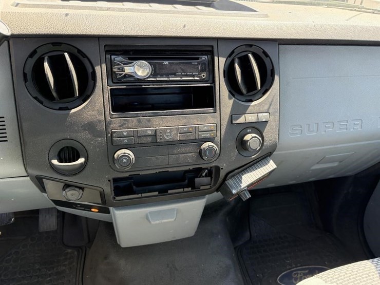 2012-ford-f250-image-14