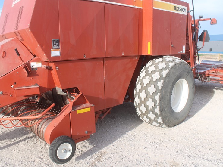 hesston-4910-image-28