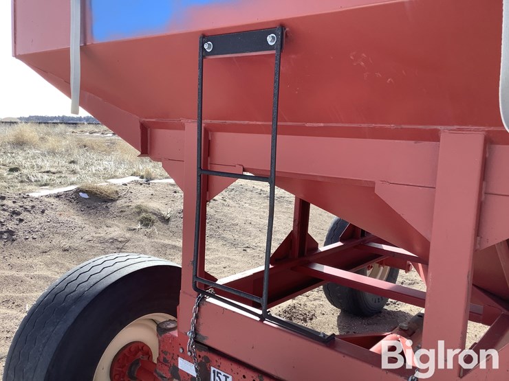 fricklin-4500-gravity-wagon-image-12