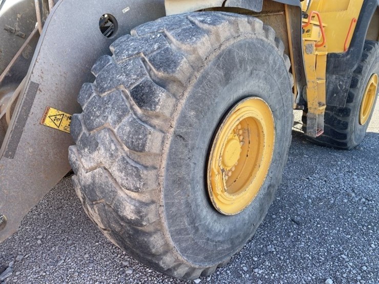 2021-volvo-l220h-image-17