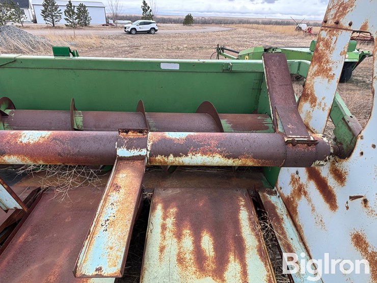 john-deere-24-image-14