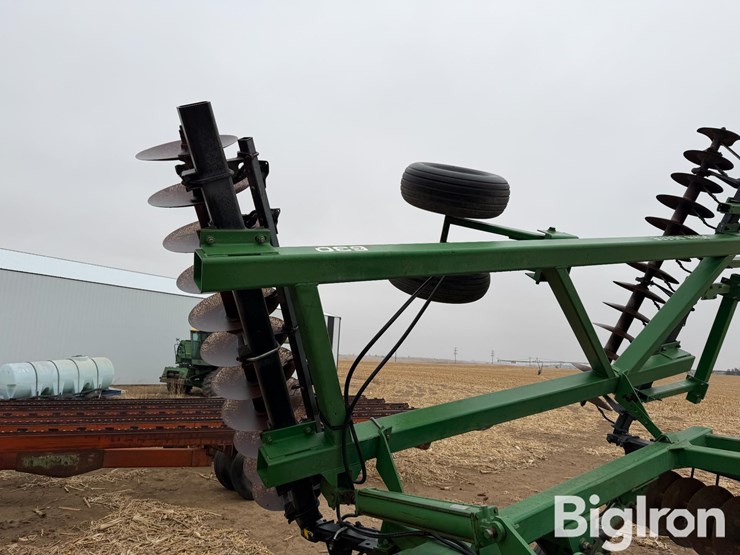 john-deere-630-image-18