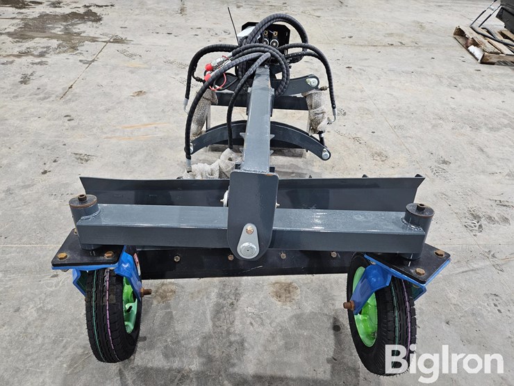 2025-massey-ferguson-730-image-2