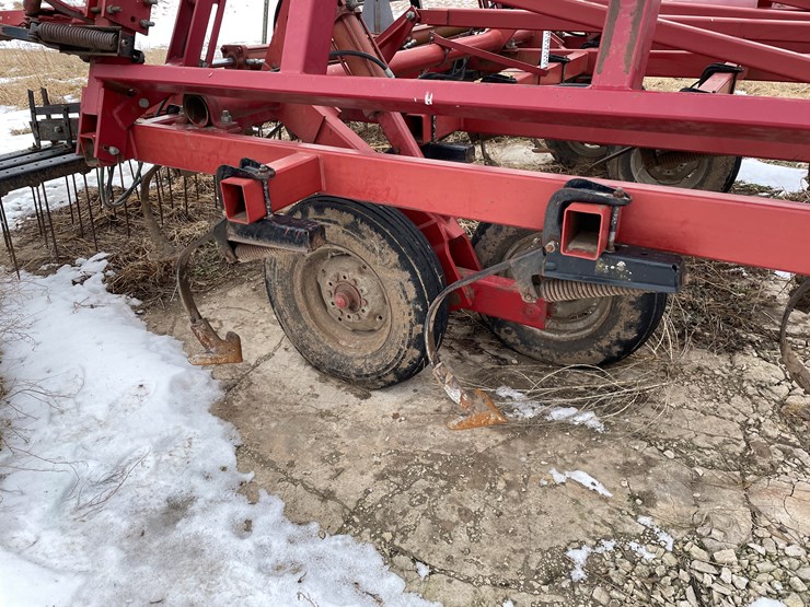 international-4800-image-18