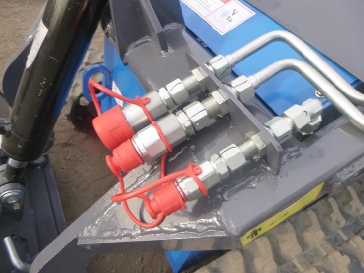 2026-zjg-zj-380-skid-steer-track-loader-image-11