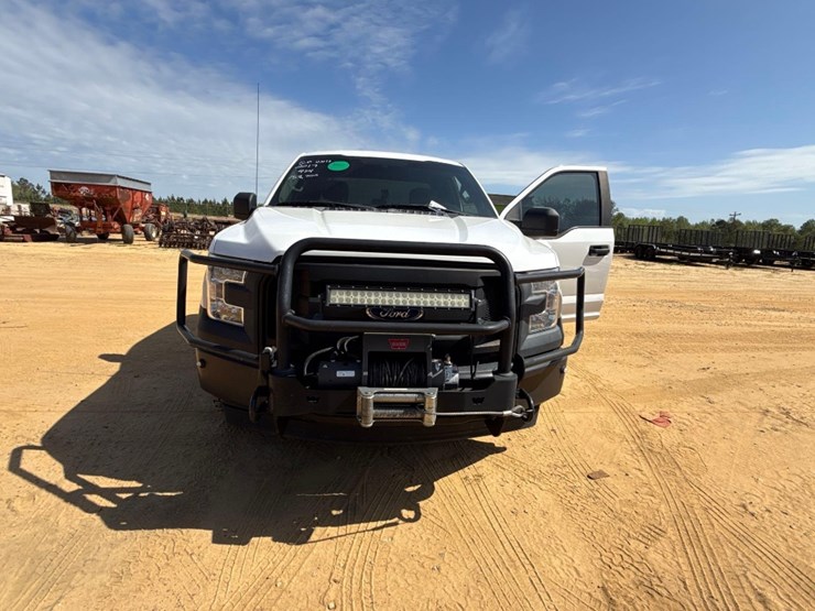 2017-ford-f150-image-19