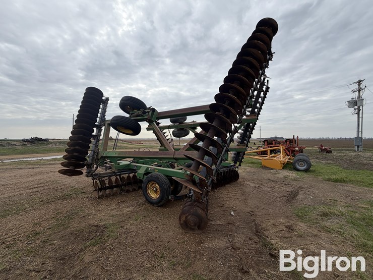 john-deere-630-image-7