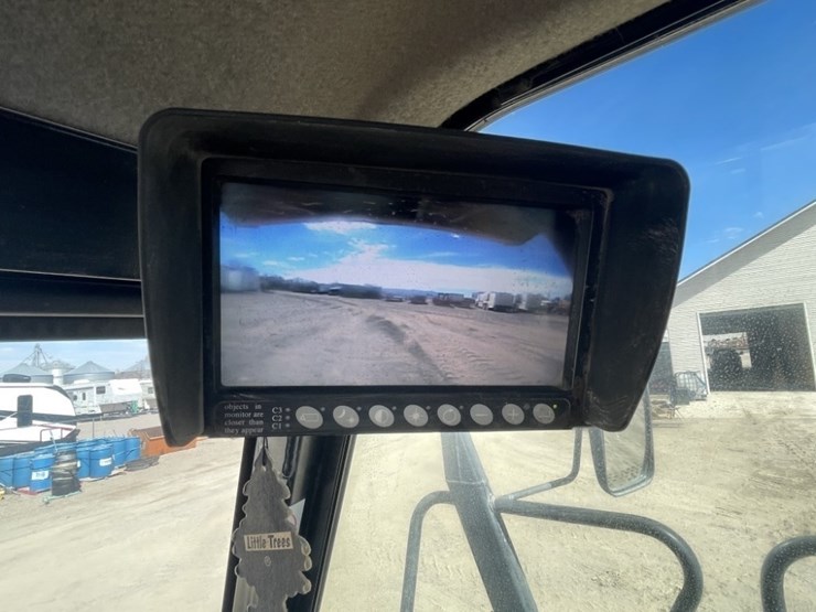 caterpillar-730-image-26