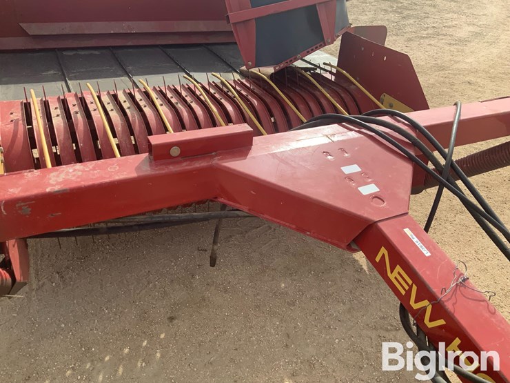 new-holland-166-image-17