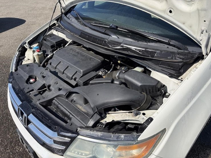 2016-honda-odyssey-image-6