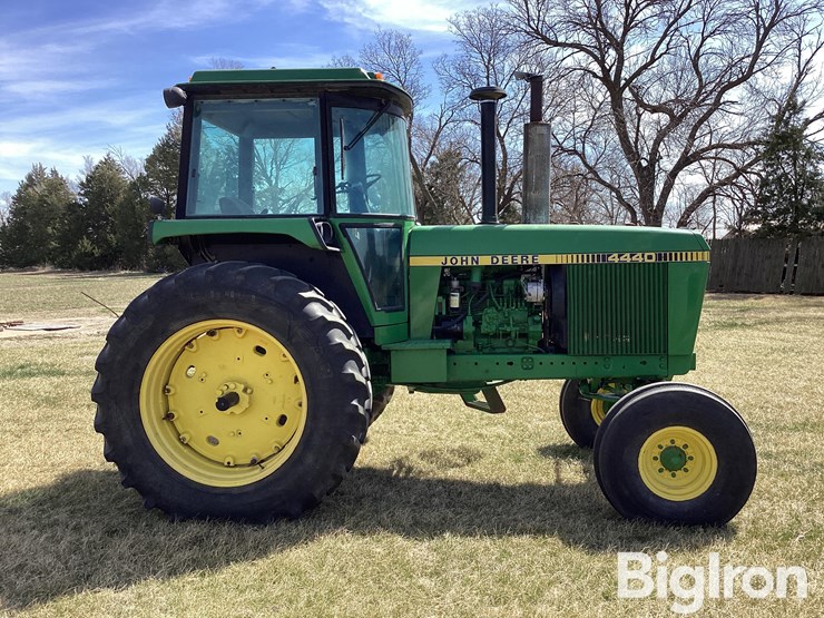 1978-john-deere-4440-image-4