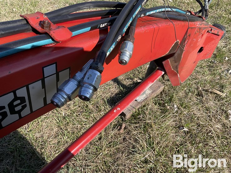 case-ih-8340-image-16