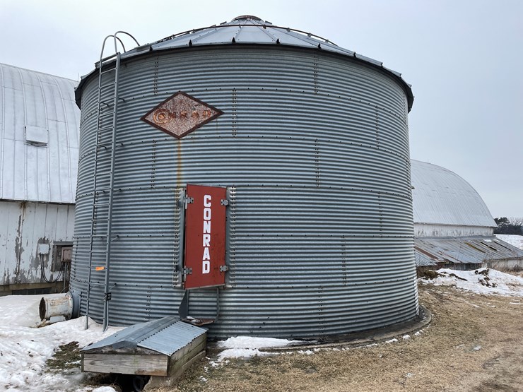 #2377-•-conrad-grain-bin-image-1
