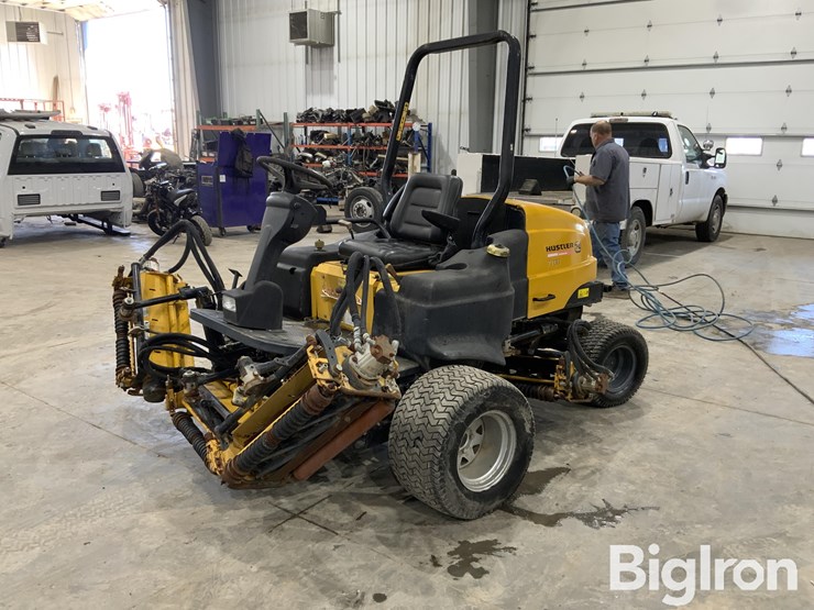 massey-ferguson-730-image-1