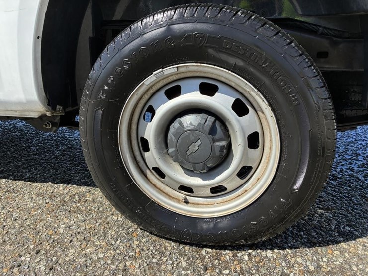 2011-chevrolet-colorado-image-5