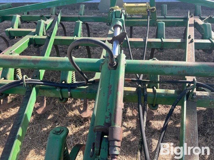 john-deere-1000-image-10