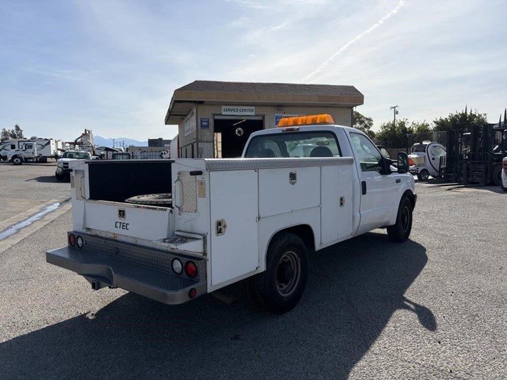 2003-ford-f250-image-3