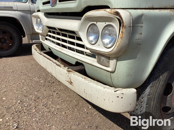 1960-ford-f600-image-9