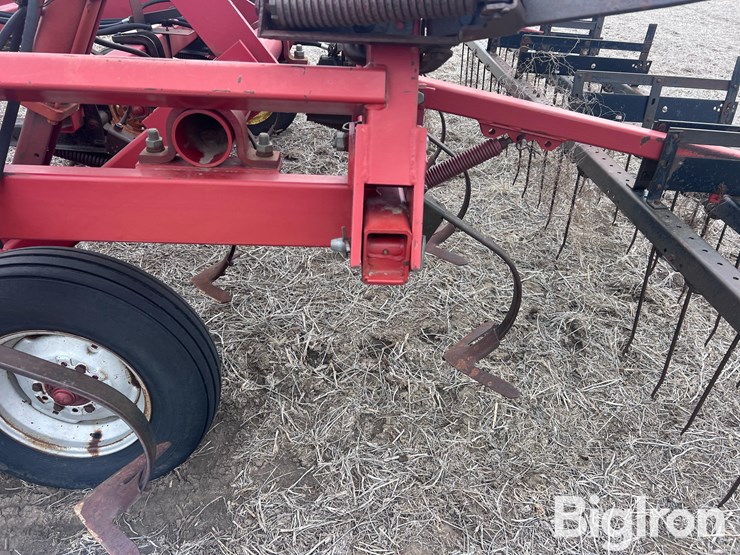case-ih-4800-image-14