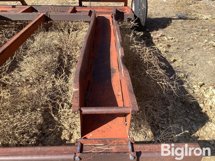 donahue-sg2-s/a-windrower-trailer-image-9