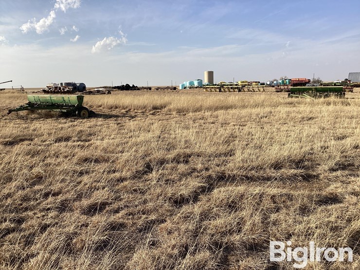 john-deere-14-image-8