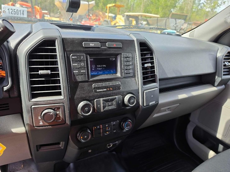 2018-ford-f150-xl-image-11