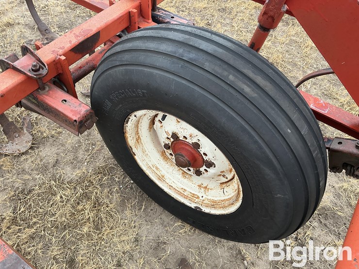 international-4500-image-17