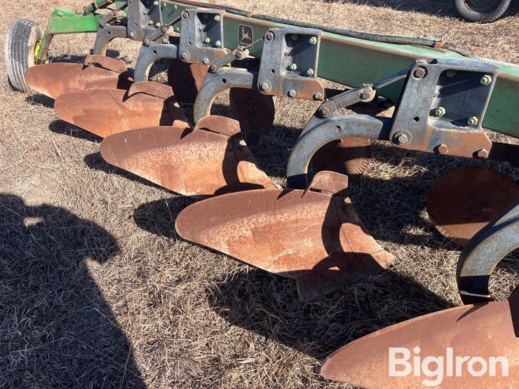 john-deere-2600-image-15