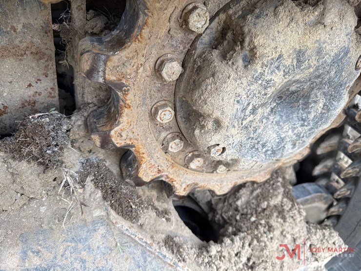 2021-bobcat-t66-image-9