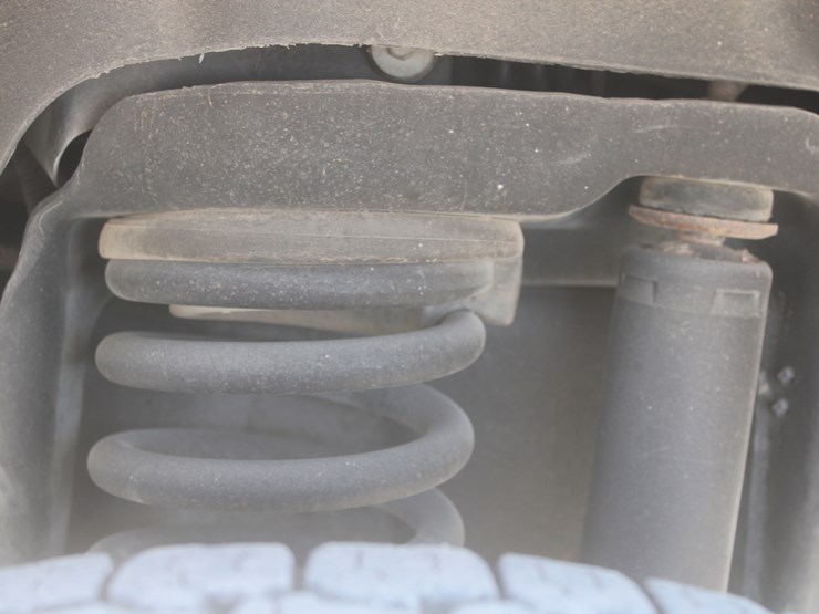 2015-dodge-3500-image-15