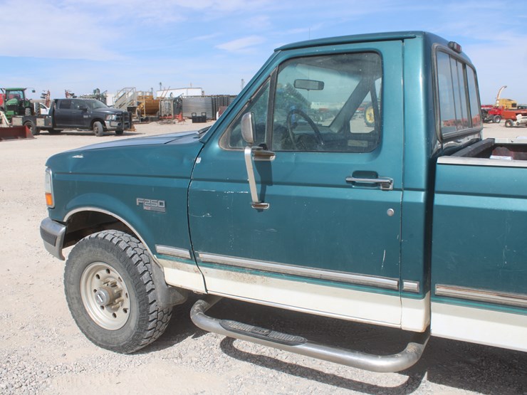 1996-ford-f250-xlt-image-16