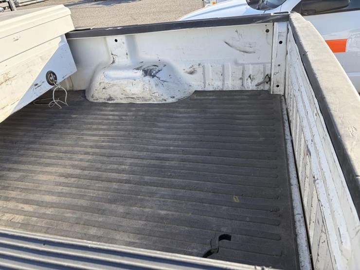 2008-ford-f350-image-27