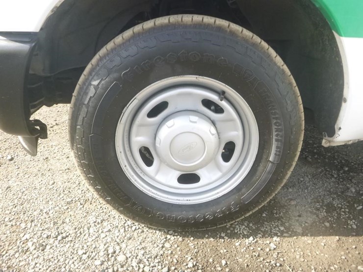 2011-ford-f250-image-17