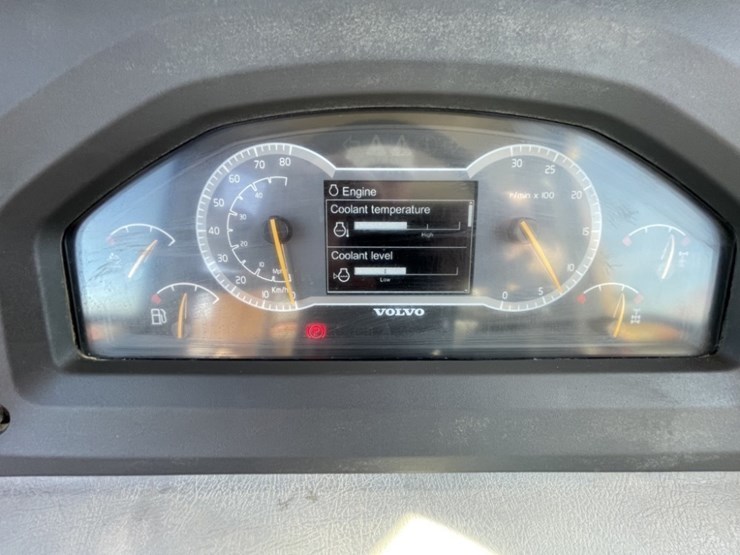 2018-volvo-a45g-image-31