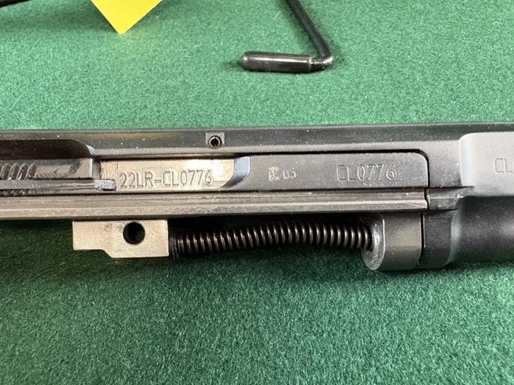 cz-85-combat-9mm-pistol-&-cz-22lr-conversion-image-12